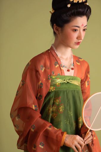 喬織 高昌故事·弈棋仕女.jpg